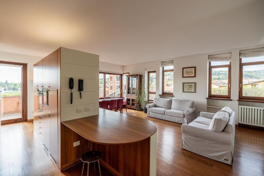 Domus Verona - Residenza Ponte Pietra Esterno foto